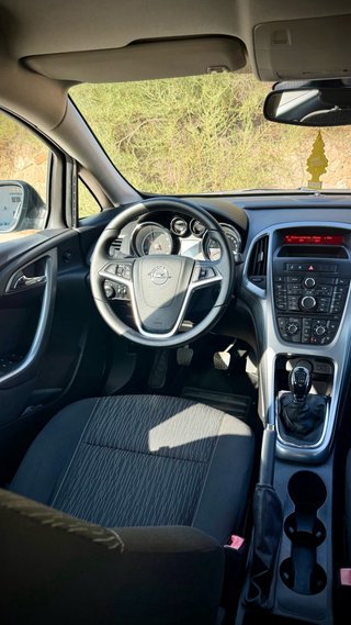Opel Astra 1.6 CDTI / Estado Impecable!