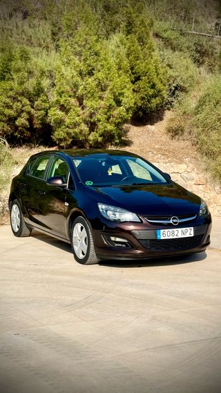 Opel Astra 1.6 CDTI / Estado Impecable!