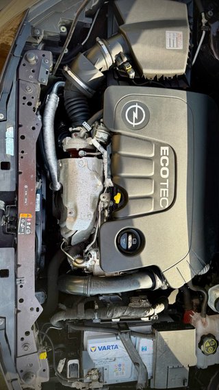 Opel Astra 1.6 CDTI / Estado Impecable!