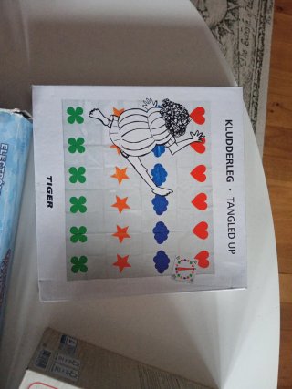 Pack de juegos de mesa:¿Quién es Quién?, enredos
