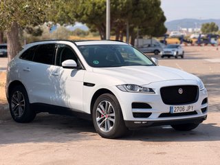 Jaguar F-Pace 2016