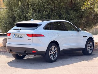 Jaguar F-Pace 2016