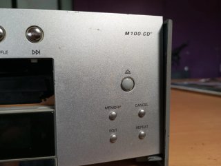 Lector CD Grundig M100-CD