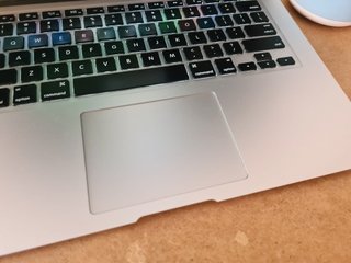 APPLE MacBook Air 13 2015 256GB SSD SEQUOIA MAC