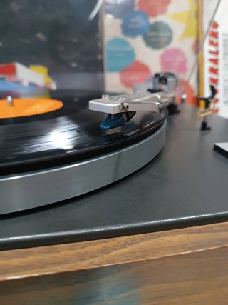 Tocadiscos Kenwood japonés