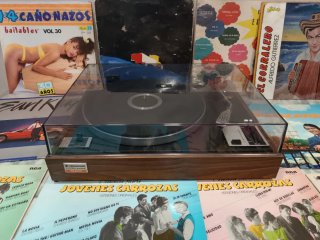 Tocadiscos Kenwood japonés