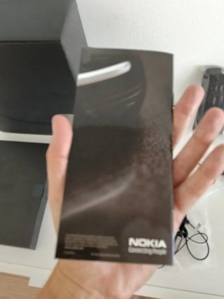 Caja Nokia 8800