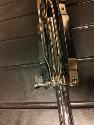 Soporte de suelo para Tom