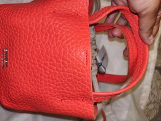 Bolso chihuahua mini color coral Bimba y Lola piel
