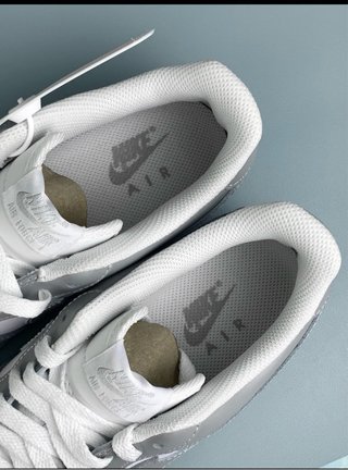 Nike Air Force 1 Taglia 42.5 Grigio/Bianco