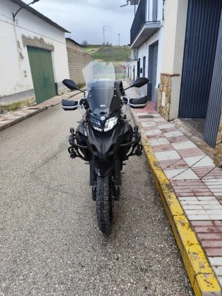 Benelli TRK 502 Adventure Negra