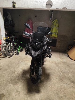 Benelli TRK 502 Adventure Negra