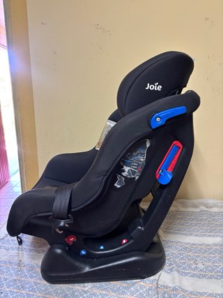 Silla de coche Joie de 0-18 kg (etiqueta)