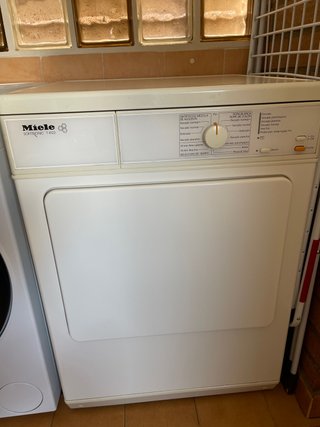 Secadora Miele Softronic 14122