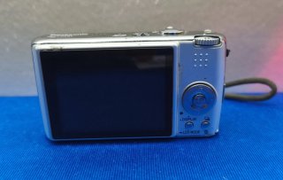 LOTE 4 FOTOCAMERE LUMIX NIKON OLYMPUS BENQ DA TESTARE