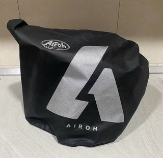 Casco Airoh Wraaap nuevo a estrenar