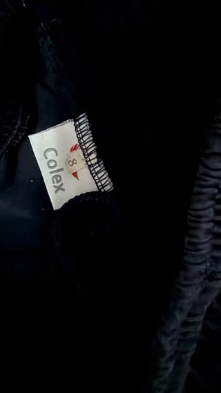 Pantalón corto Fundación Trilema