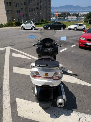 Suzuki Burgman 400cc