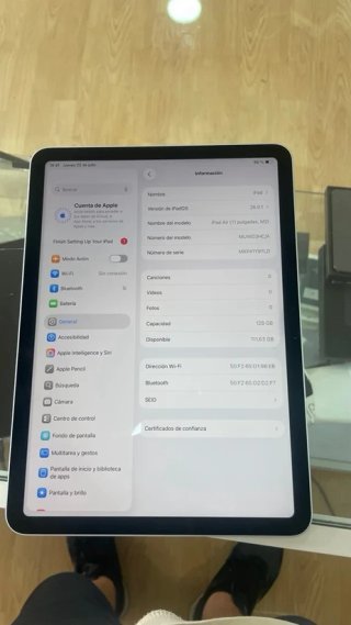 iPad Air 11 Azul 128GB M2 Batería 98%