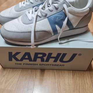 Zapatillas Karhu Albatros 82 Talla 44.5
