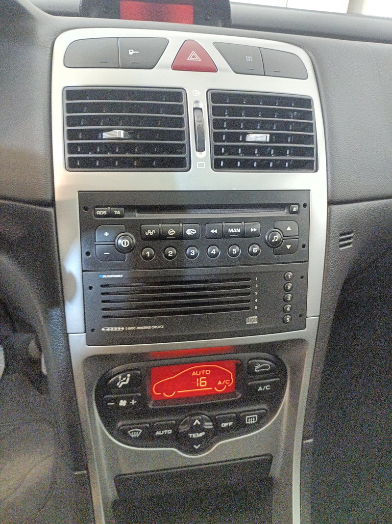 Peugeot 307 Break 2.0 HDI XS / XT 2005, foto 19
