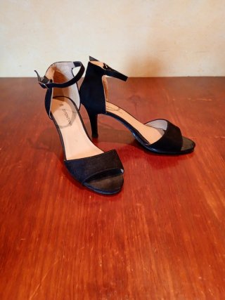 Sandalias