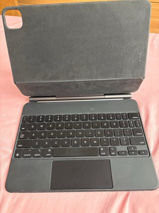 iPad Air 4ª Gen + Accesorios