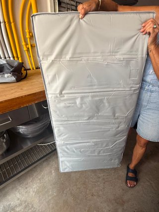 Cuna de viaje Hauck con colchón y bolsa