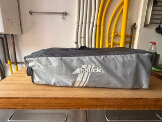 Cuna de viaje Hauck con colchón y bolsa