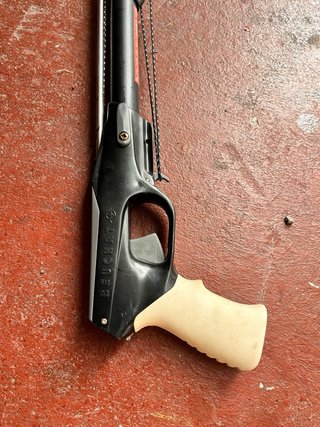 Fusil pesca submarina Beuchat 50