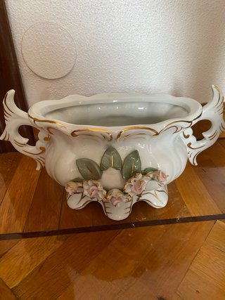 Centro de mesa porcelana blanco y oro