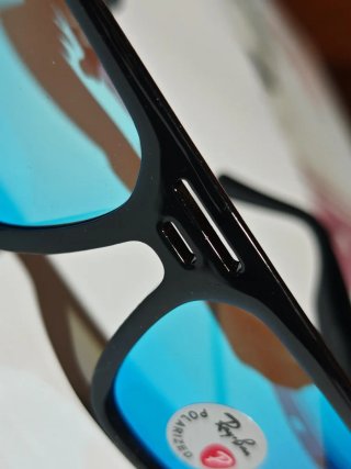 Gafas de Sol Polarizadas Cuadradas Azul y Negro
