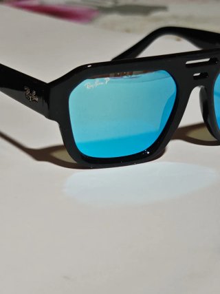 Gafas de Sol Polarizadas Cuadradas Azul y Negro