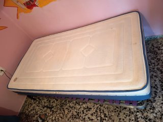 Cama articulada y colchón de 105