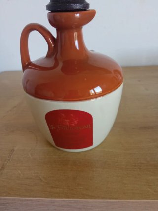 Botella Cerámica Vintage Whisky Ye Franciscan