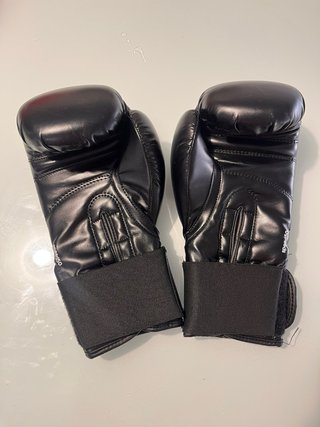 Guantes de Boxeo Adidas  speed 50 Negros