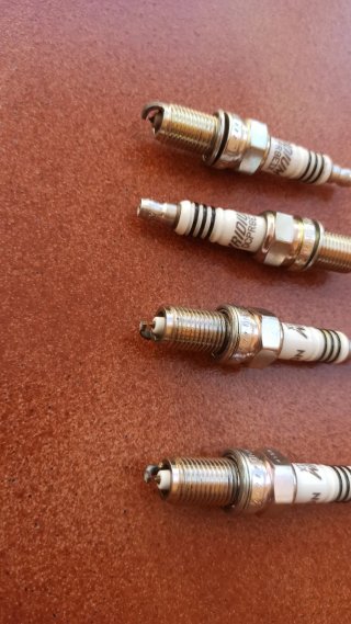 Bujía Iridium NGK DCPR8EIX 6546