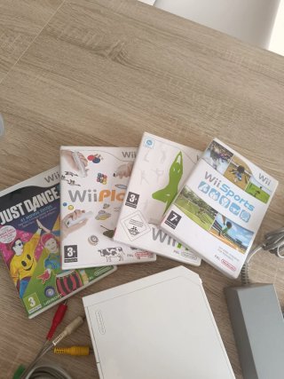 Nintendo Wii Consola Blanca + Juegos