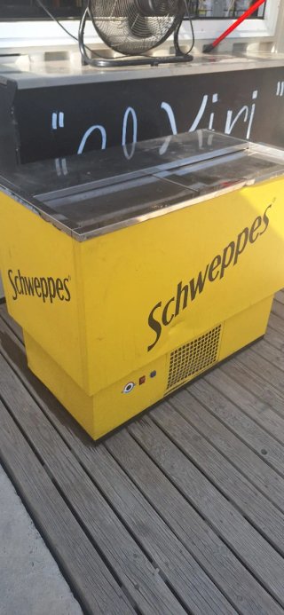Botellero Nevera Schweppes Amarillo