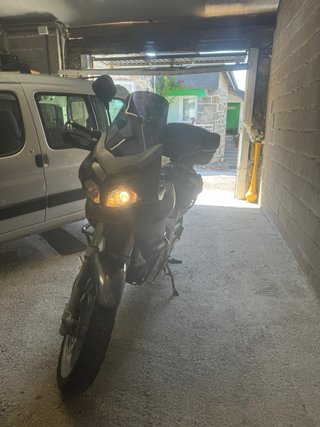 Moto Trail Cagiva Gris