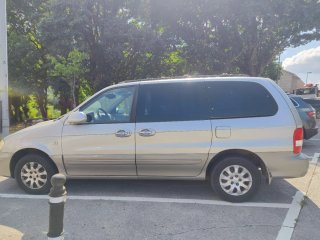 KIA Carnival 2004