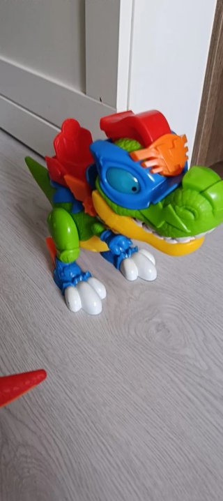 Sperzing  dinosaurios multicolores