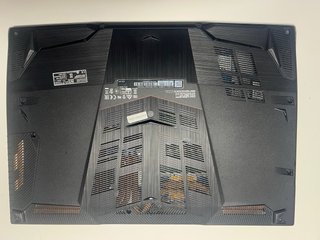 Portátil Gaming MSI Bravo 15(15.6’ FHD 144hz)