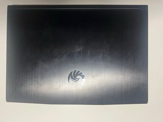 Portátil Gaming MSI Bravo 15(15.6’ FHD 144hz)