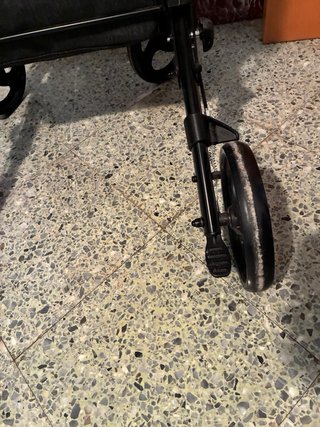 Andador con asiento y cesta Magnum Shop
