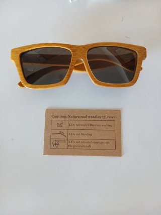 Gafas de sol madera