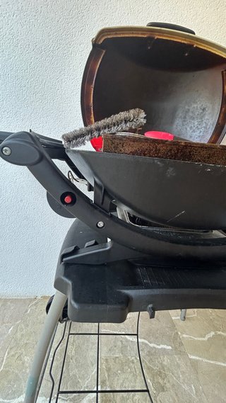 Barbacoa Weber Q2000