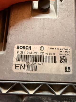 Centralita Bosch Opel Zafira