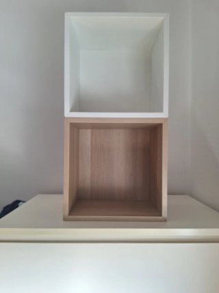 Cajones auxiliares IKEA madera y blanco