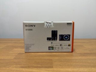 Sony A6000 + 3 Lentes + Accesorios